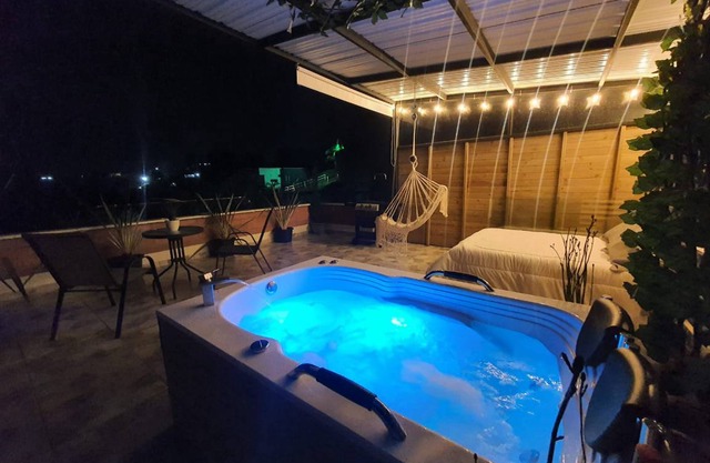 Agradable Vista En El Campo Con Jacuzzi E Internet