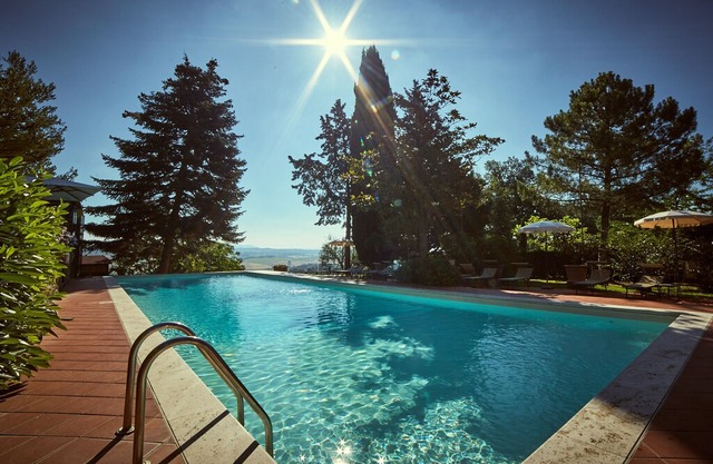 Agriturismo il poderaccio Lisa apartment in Siena