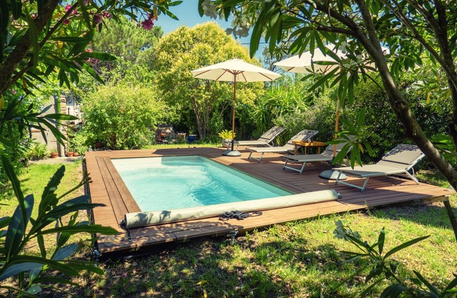 Air-conditioned Catalan house - Intimate garden & heated pool