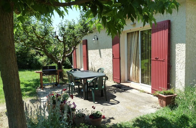 Air-conditioned house 70 m2 with peaceful garden