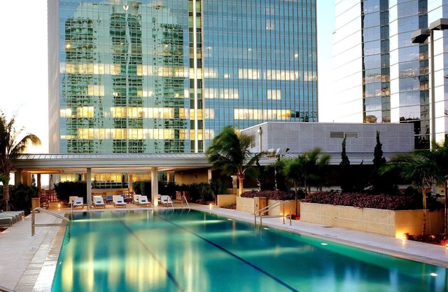 AKA Miami Brickell - Residence