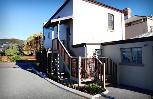 Albany Central Apartments