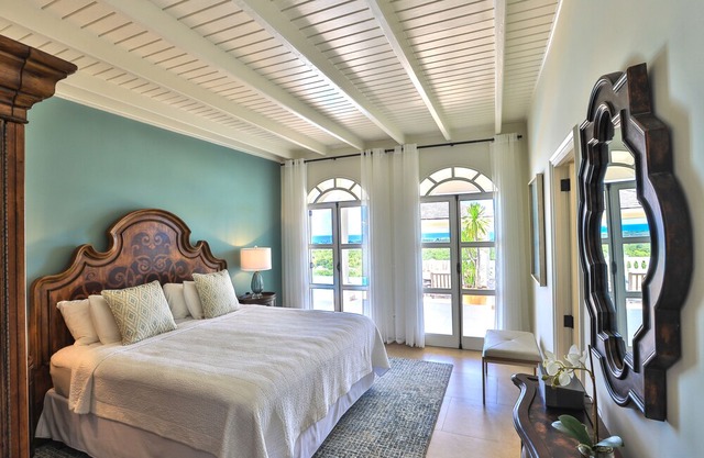 ALL NEW-MILLE FLEURS-Spectacular Ocean Views & Privacy-FORMER DIANA ROSS ESTATE
