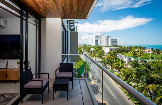 Aloja oceanview in the Hotel Zone
