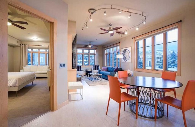 Alpenglow Condominiums - ALP2C