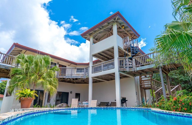 Amani 1BR- Stunning Perfect Getaway