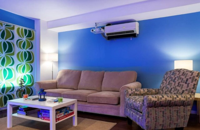 AMAZING 3BR - 10 MINUTES to TIMES SQUARE