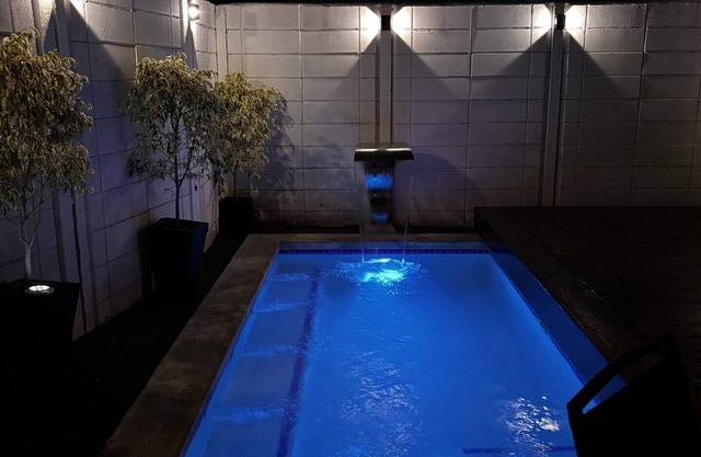 Amazing home in Opico Garden w/jet pool, near by attractions and family-friendly