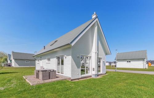 Amazing Home In Ostseeresort Olpenitz