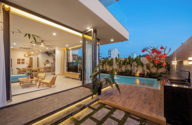 Amazing Newly Built Pool Villas Danang