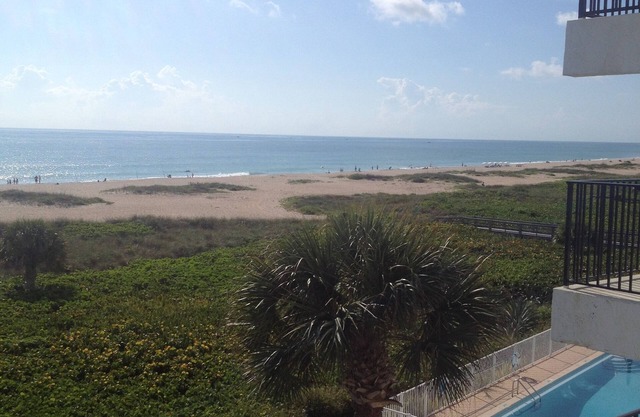 Amazing ocean front condo
