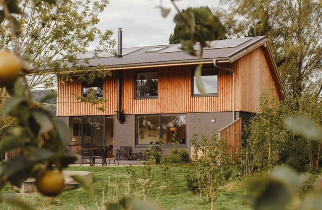 Amberwood Lodge - Luxury Cottages