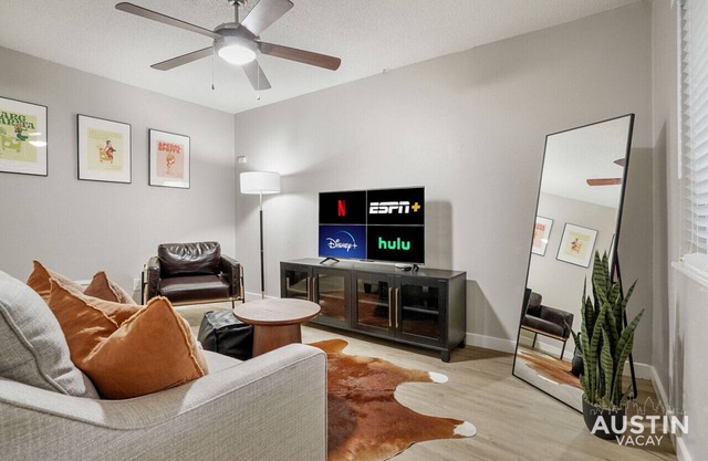 Amenity Heavy Serene Apt in Convenient Location