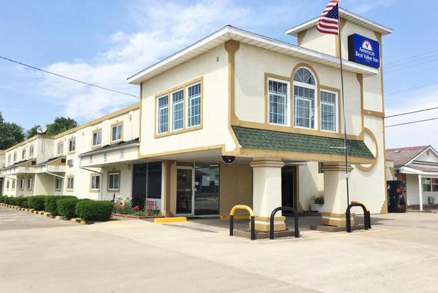 Americas Best Value Inn Macomb