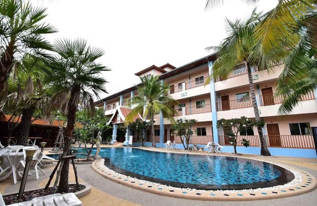 Ampan Resort & Apartment