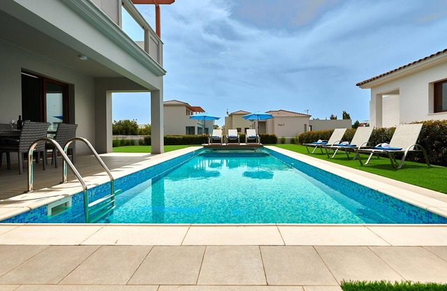 Angie Luxury Beach Villas