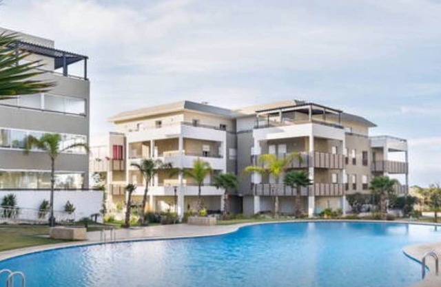 Apart 90m2 high standing with swimming pool
