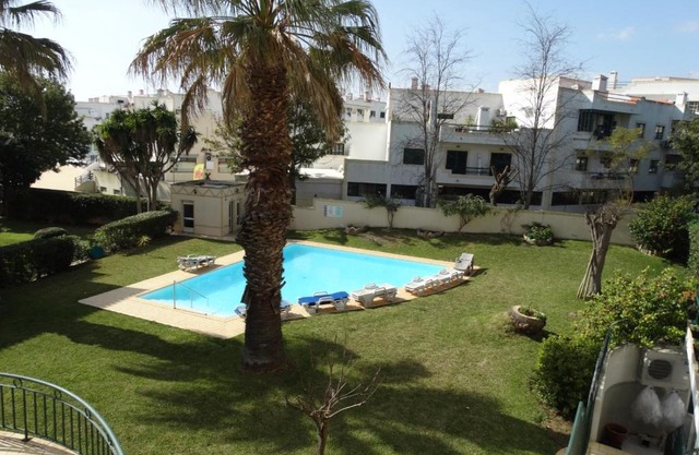 Apartamento com Piscina junto a Praia - Alvor
