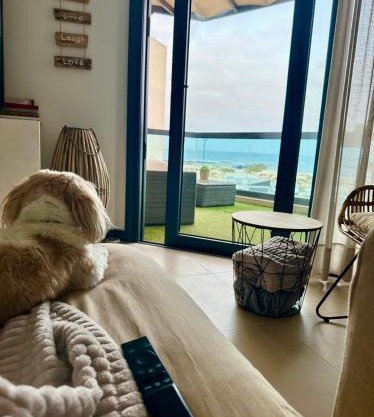 Apartamento Villa Bruno con vistas al mar, primera línea de playa