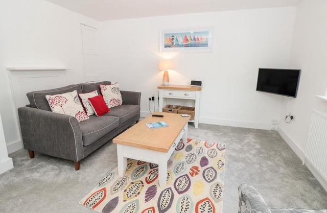 Apartment 2 22 Foss Street