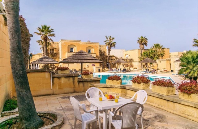 Apartment ∙ 2 bedrooms ∙ 5 guests