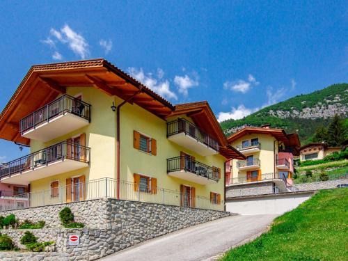 Apartment Al Pescatore-9 by Interhome