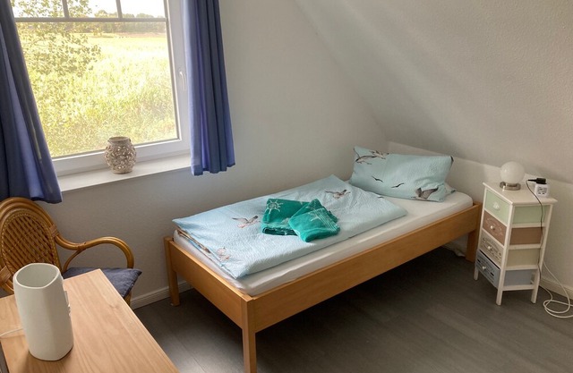 Apartment / app. for 4 guests with 60m² in Oldenswort (122387)