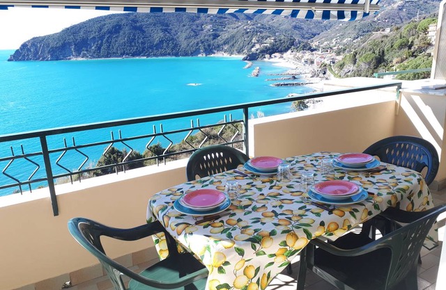 Apartment for 4 persons approx. 65 m² in Moneglia, Italian Riviera (Italian west coast)