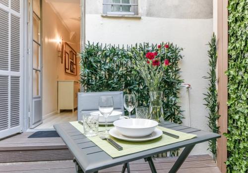 Apartment in the heart of Nice