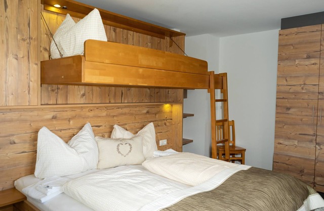 Apartment Kreuzjoch 142 - Naviser Hütte
