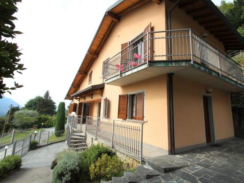 Apartment La Canonica-2 by Interhome