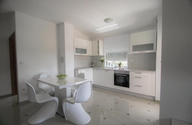 Apartment Matea