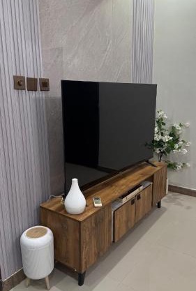 Apartment room and hall private entrance in Al-Malqa neighborhood