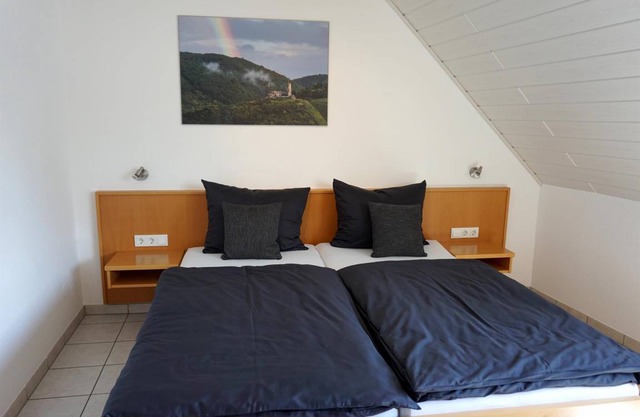 Apartment, shower, toilet, 1 bed room