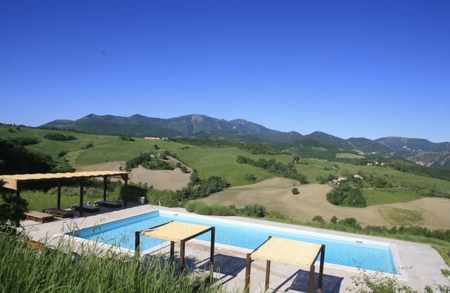 Apartment with pool -10% for bookings by December 2019