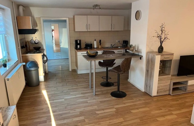 Apartment 'Zum Waldblick' with Shared Garden and Wi-Fi
