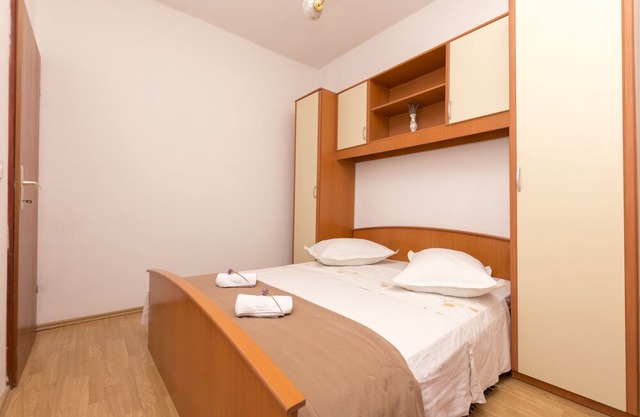 Apartments A CAPPELLA MUSIC Dalmatia (48521-A4) - Lokva Rogoznica