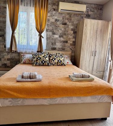 Apartments Tadic