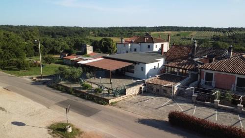 Apartments with parking space Grupija, Umag - 23568