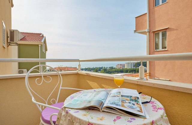 Apartments Zelic Tucepi S6