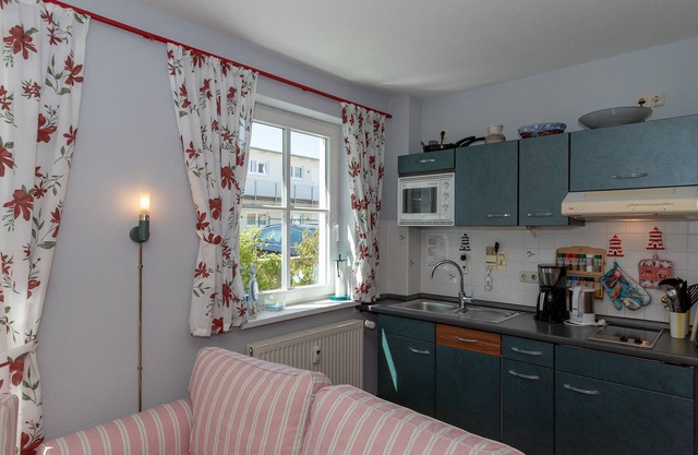 App. 235 - 100m to the beach - Sun terrace - Swimming pool - WLAN - Parking space