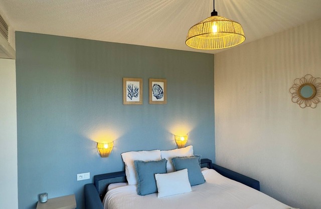 Appart'Hôtel with Balcony - Avignon TGV station Confluence