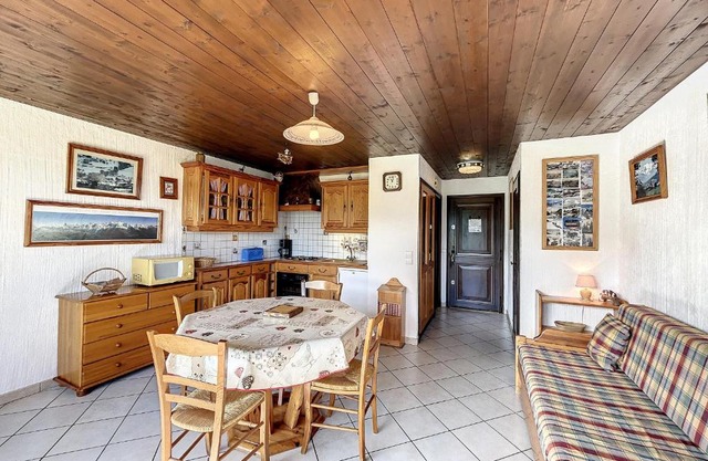 Appartement Combloux, 2 pièces, 4 personnes - FR-1-560-16