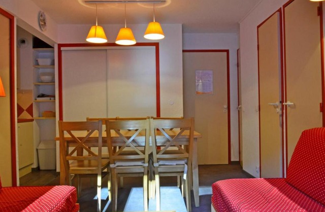 Appartement cosy 2 pièces + cabine, ski-in/ski-out, balcon sud, rénové, 6 pers, Montchavin Les Coches - FR-1-329-15