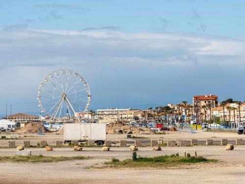 Appartement familial 2 pièces cabine, à 60m de la plage, avec box et Wi-Fi - Saint Pierre la Mer - FR-1-229D-140