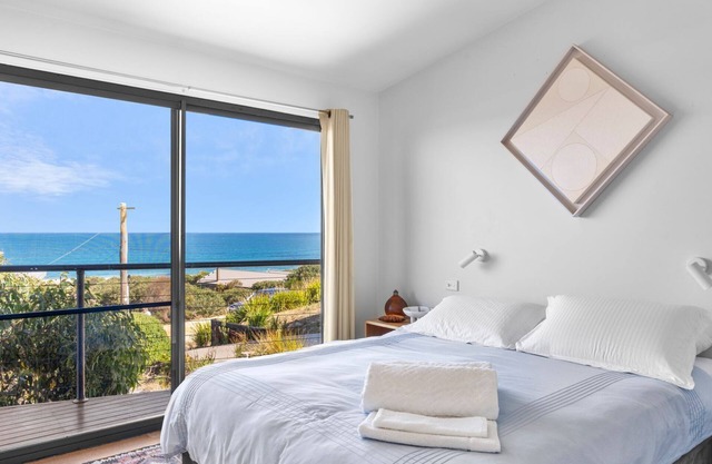 Aqua Beach House - Enjoy wildlife, sunsets, and a cozy home for a relaxing stay