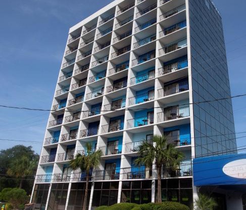 Aqua Beach Inn
