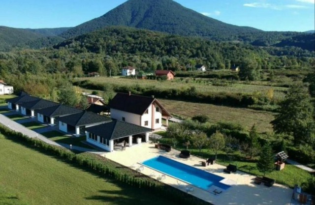 Arena Villa Apartmani
