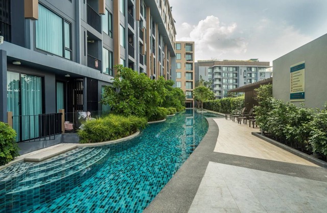 Aristo 521 - Brand new studio close to beach, 3 pools.