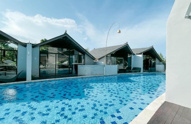 Armada Villa by The Lavana